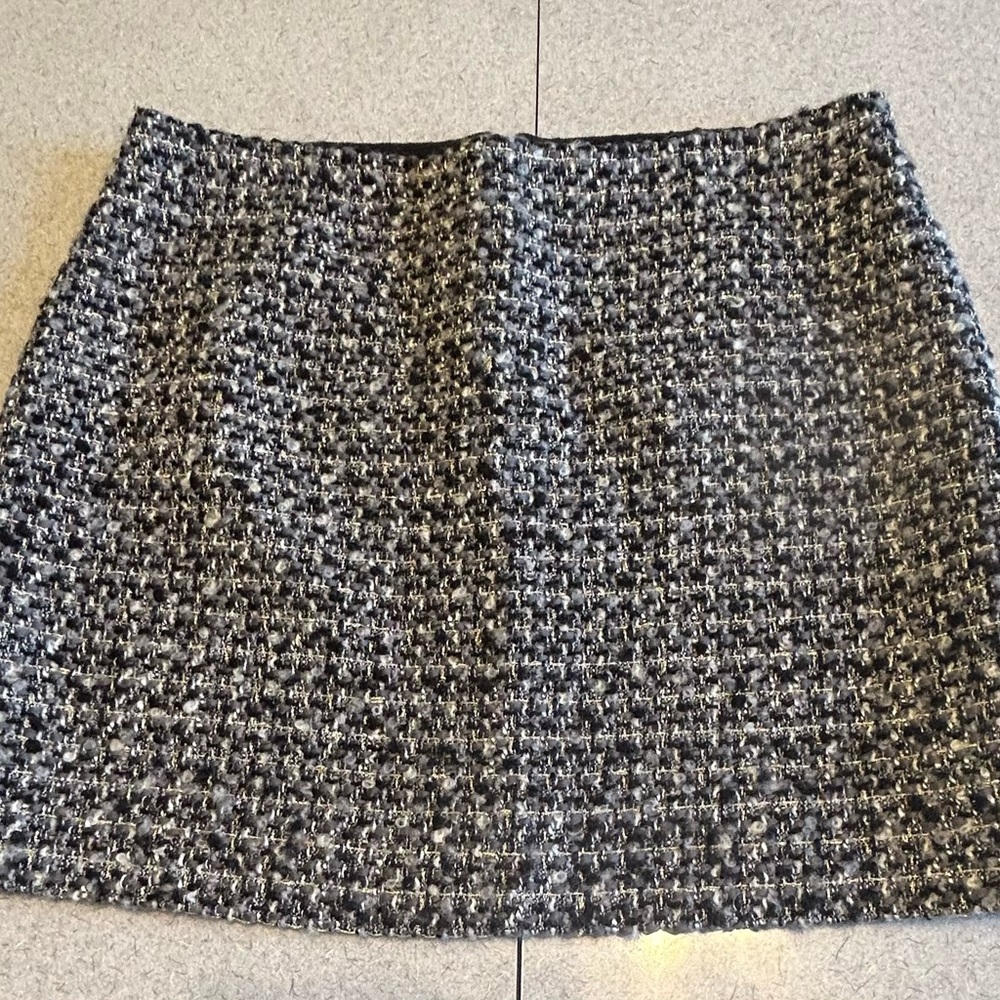J Crew Size 2 Wool Blend Boucle Mini Skirt Chunky Knit Gold Black White